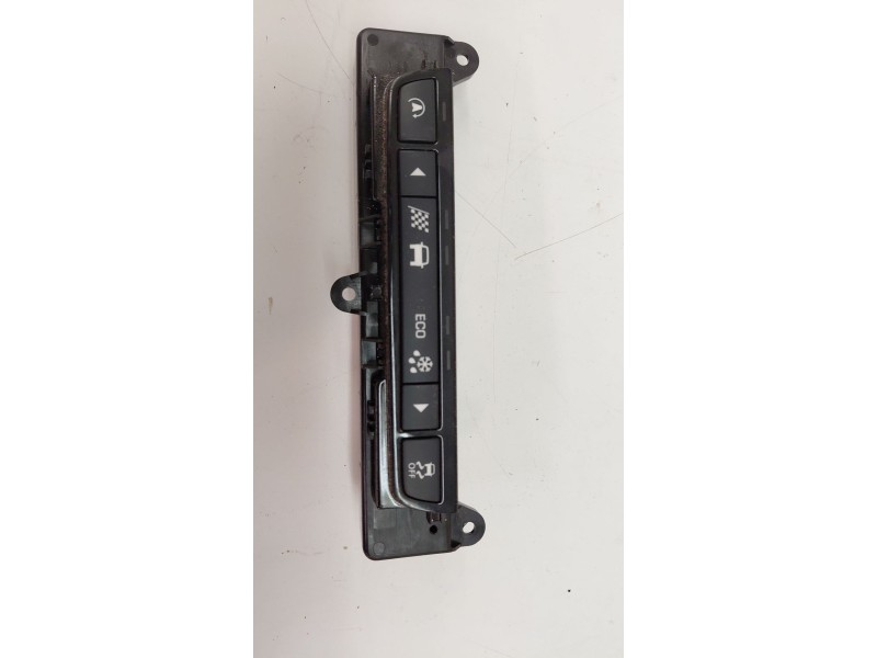Recambio de mando multifuncion para jaguar xe (x760) 2.0 d referencia OEM IAM GX7314B790AG  
							