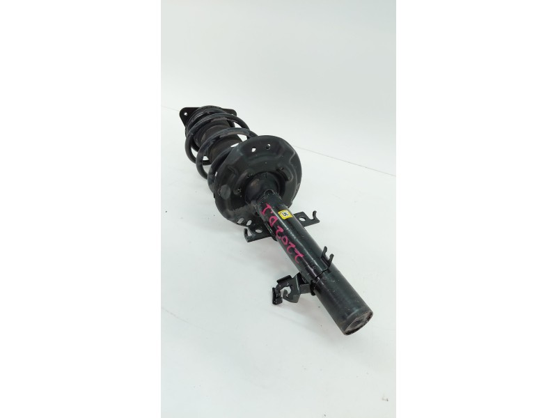 Recambio de amortiguador delantero izquierdo para nissan x-trail iii (t32_, t32r, t32rr) 1.6 dci (t32) referencia OEM IAM 543034