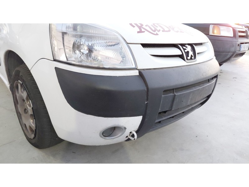 Recambio de paragolpes delantero para peugeot partner monospace (5_, g_) 1.6 hdi 90 referencia OEM IAM   
							