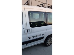 Recambio de puerta lateral corredera izquierda para peugeot partner monospace (5_, g_) 1.6 hdi 90 referencia OEM IAM   