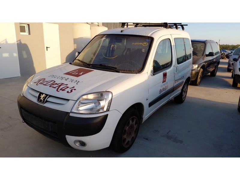 Recambio de cerradura puerta delantera izquierda para peugeot partner monospace (5_, g_) 1.6 hdi 90 referencia OEM IAM   
							