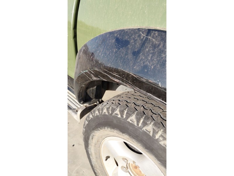 Recambio de aletin trasero izquierdo para nissan pick up (d22) 2.5 dci 4wd referencia OEM IAM   
							