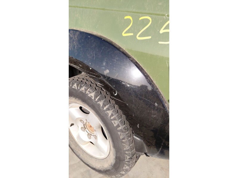 Recambio de aletin trasero izquierdo para nissan pick up (d22) 2.5 dci 4wd referencia OEM IAM   
							