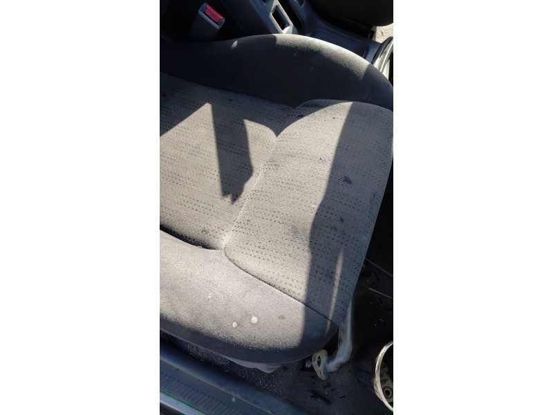 Recambio de asiento delantero derecho para nissan pick up (d22) 2.5 dci 4wd referencia OEM IAM   