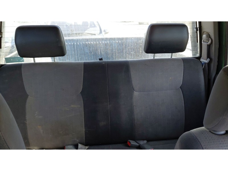 Recambio de asientos traseros para nissan pick up (d22) 2.5 dci 4wd referencia OEM IAM   
							