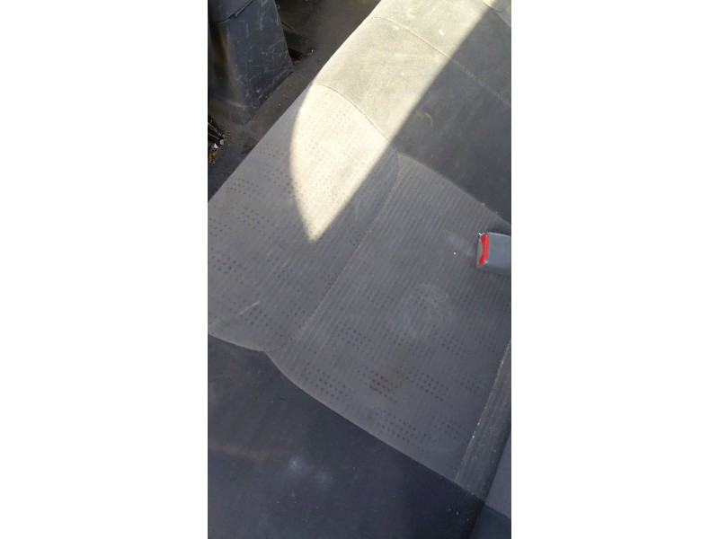 Recambio de asientos traseros para nissan pick up (d22) 2.5 dci 4wd referencia OEM IAM   
							
