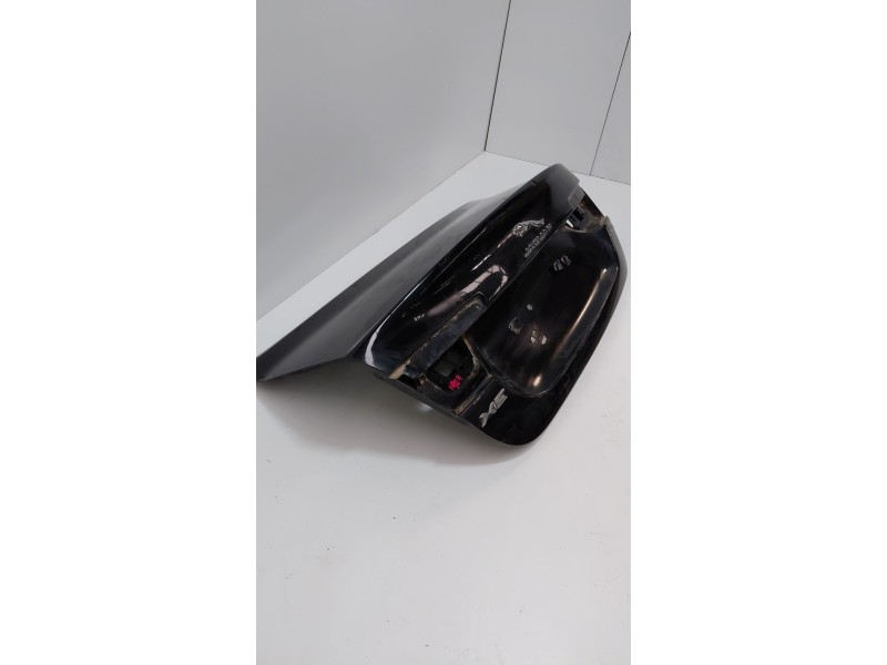 Recambio de porton trasero para jaguar xe (x760) 2.0 d referencia OEM IAM   