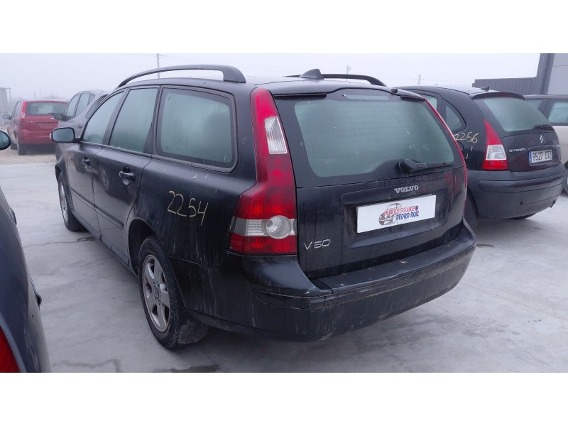 volvo v50 (545) del año 2007
							