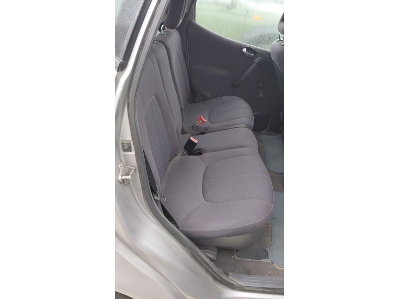 Recambio de asientos traseros para mercedes-benz clase a (w168) a 170 cdi (168.008) referencia OEM IAM   