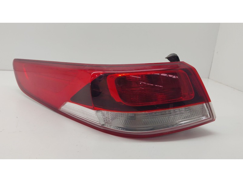 Recambio de piloto trasero izquierdo para kia optima (jf) 1.7 crdi referencia OEM IAM 92401D4  
							