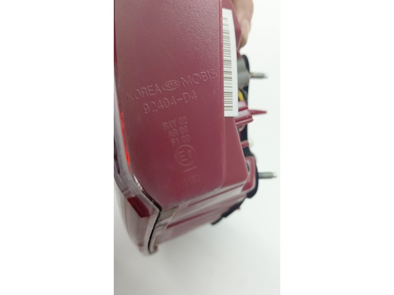 Recambio de piloto trasero derecho interior para kia optima (jf) 1.7 crdi referencia OEM IAM 92404D4  
							