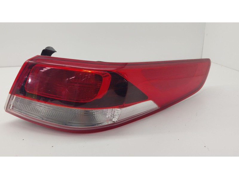 Recambio de piloto trasero derecho para kia optima (jf) 1.7 crdi referencia OEM IAM   