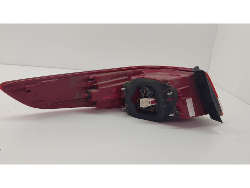 Recambio de piloto trasero derecho para kia optima (jf) 1.7 crdi referencia OEM IAM   