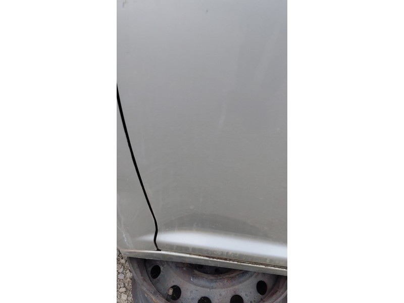Recambio de puerta delantera izquierda para toyota avensis sedán (_t25_) 1.8 (zzt251_) referencia OEM IAM   
							