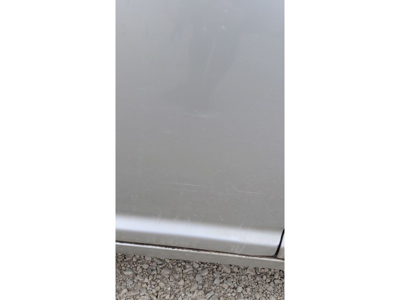Recambio de puerta delantera izquierda para toyota avensis sedán (_t25_) 1.8 (zzt251_) referencia OEM IAM   
							