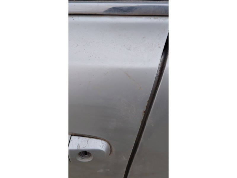 Recambio de puerta delantera izquierda para toyota avensis sedán (_t25_) 1.8 (zzt251_) referencia OEM IAM   