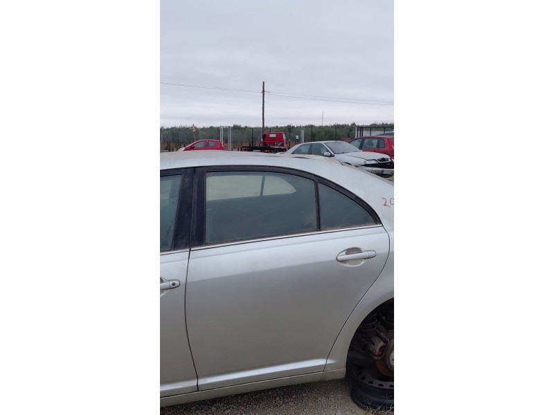 Recambio de puerta trasera izquierda para toyota avensis sedán (_t25_) 1.8 (zzt251_) referencia OEM IAM   