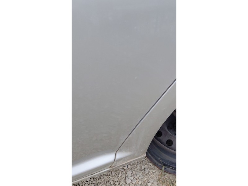 Recambio de puerta trasera izquierda para toyota avensis sedán (_t25_) 1.8 (zzt251_) referencia OEM IAM   