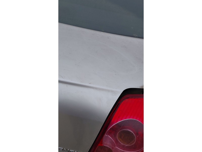 Recambio de porton trasero para toyota avensis sedán (_t25_) 1.8 (zzt251_) referencia OEM IAM   
