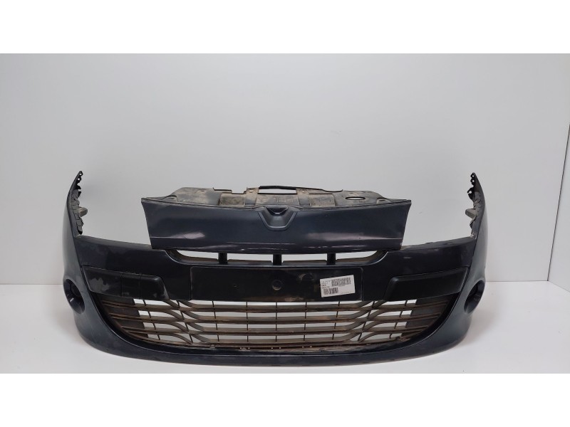 Recambio de paragolpes delantero para renault megane iii hatchback (bz0/1_, b3_) 1.5 dci referencia OEM IAM   