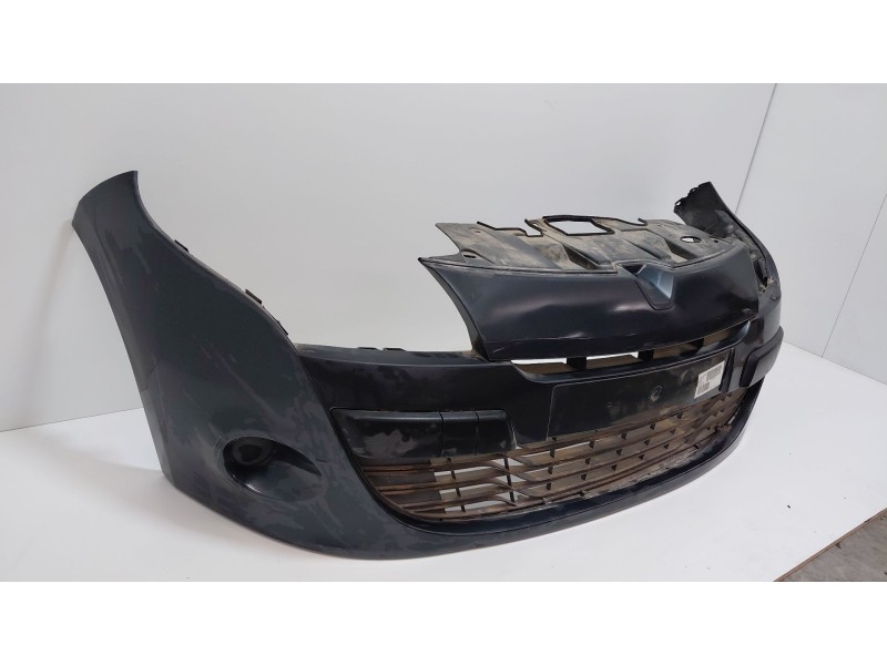 Recambio de paragolpes delantero para renault megane iii hatchback (bz0/1_, b3_) 1.5 dci referencia OEM IAM   
							