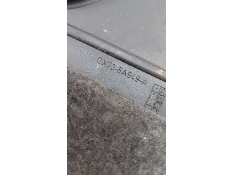 Recambio de tapa motor para jaguar xe (x760) 2.0 d referencia OEM IAM GX736A949A  