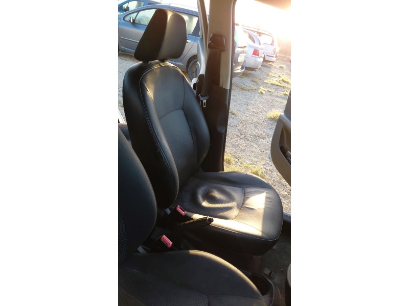 Recambio de asiento delantero izquierdo para hyundai i10 i (pa) 1.1 referencia OEM IAM   
							