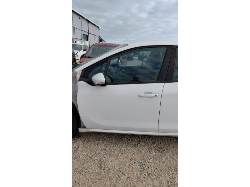 Recambio de puerta delantera izquierda para peugeot 208 i (ca_, cc_) 1.2 vti 82 referencia OEM IAM   