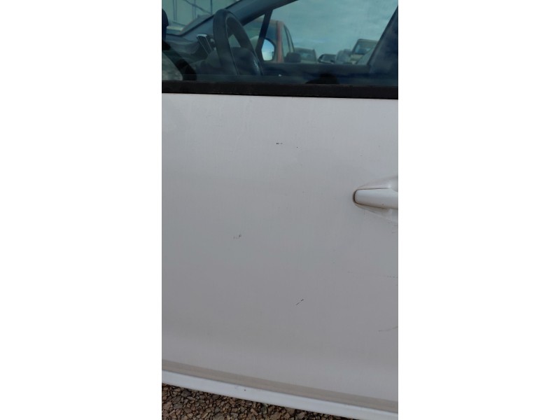 Recambio de puerta delantera izquierda para peugeot 208 i (ca_, cc_) 1.2 vti 82 referencia OEM IAM   
							