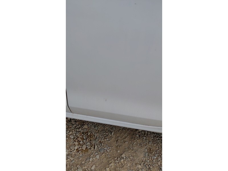 Recambio de puerta trasera izquierda para peugeot 208 i (ca_, cc_) 1.2 vti 82 referencia OEM IAM   