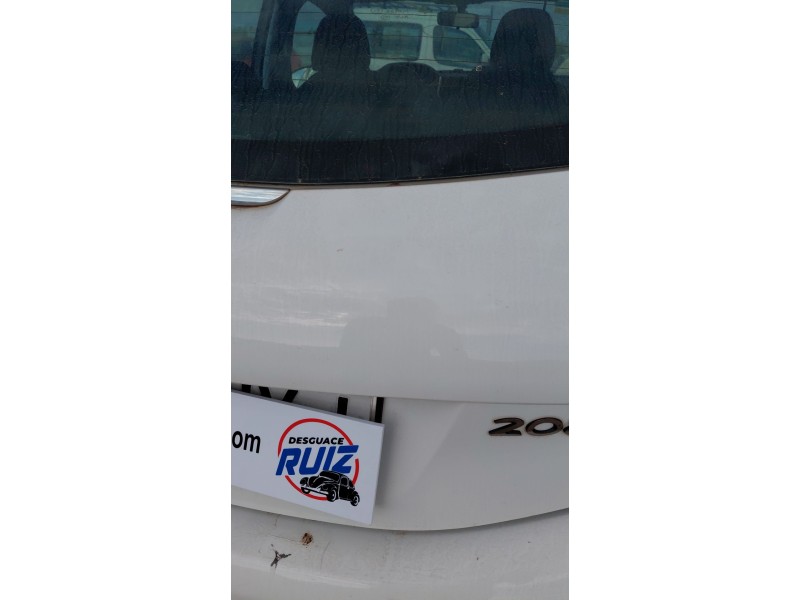 Recambio de porton trasero para peugeot 208 i (ca_, cc_) 1.2 vti 82 referencia OEM IAM   