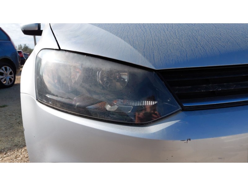 Recambio de faro derecho para volkswagen polo v (6r1, 6c1) 1.4 tdi referencia OEM IAM   
							