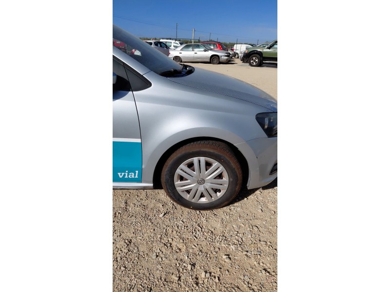 Recambio de aleta delantera derecha para volkswagen polo v (6r1, 6c1) 1.4 tdi referencia OEM IAM   
							