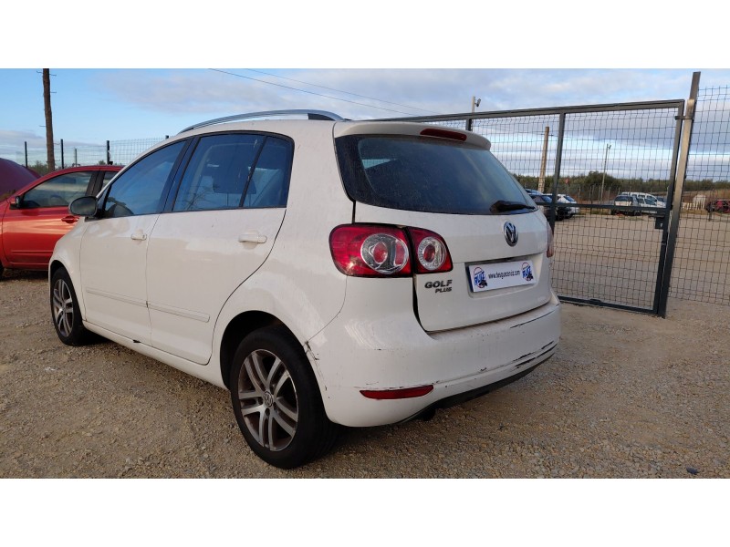 volkswagen golf plus v (5m1, 521) del año 2025