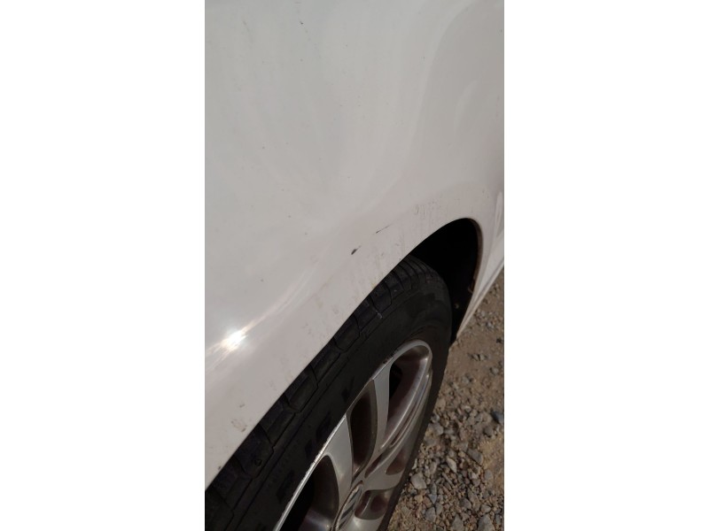 Recambio de aleta delantera izquierda para volkswagen golf plus v (5m1, 521) 1.6 tdi referencia OEM IAM   
							