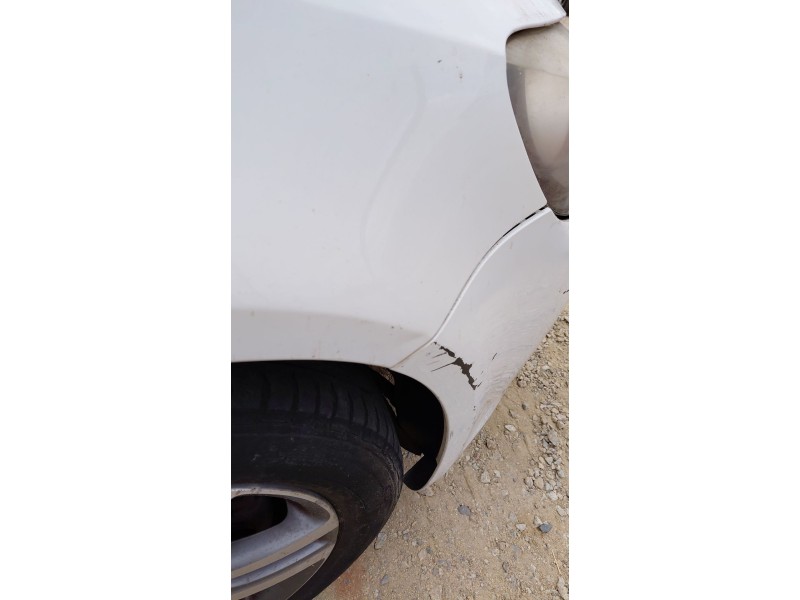 Recambio de aleta delantera derecha para volkswagen golf plus v (5m1, 521) 1.6 tdi referencia OEM IAM   
							