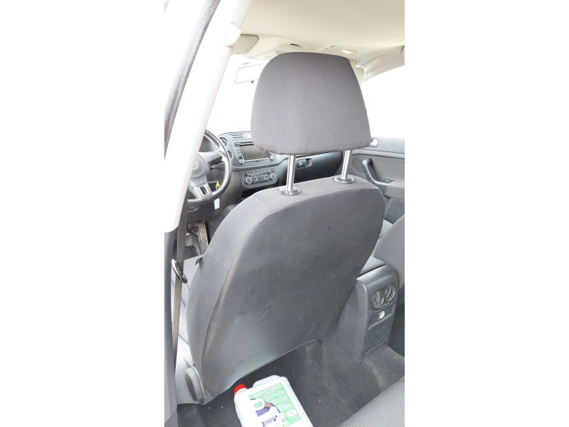 Recambio de asiento delantero izquierdo para volkswagen golf plus v (5m1, 521) 1.6 tdi referencia OEM IAM   
							