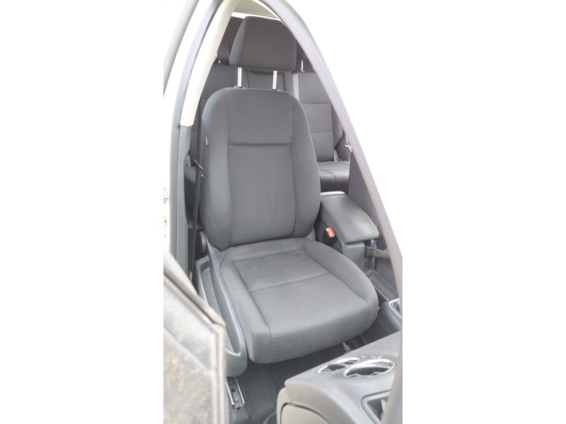 Recambio de asiento delantero derecho para volkswagen golf plus v (5m1, 521) 1.6 tdi referencia OEM IAM   
							