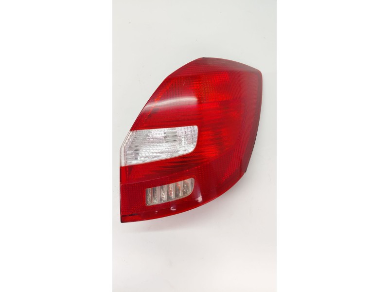 Recambio de piloto trasero derecho para skoda fabia ii (542) 1.2 referencia OEM IAM   