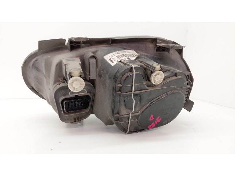 Recambio de faro derecho para volkswagen golf iv (1j1) 1.6 referencia OEM IAM 1J1941018K  