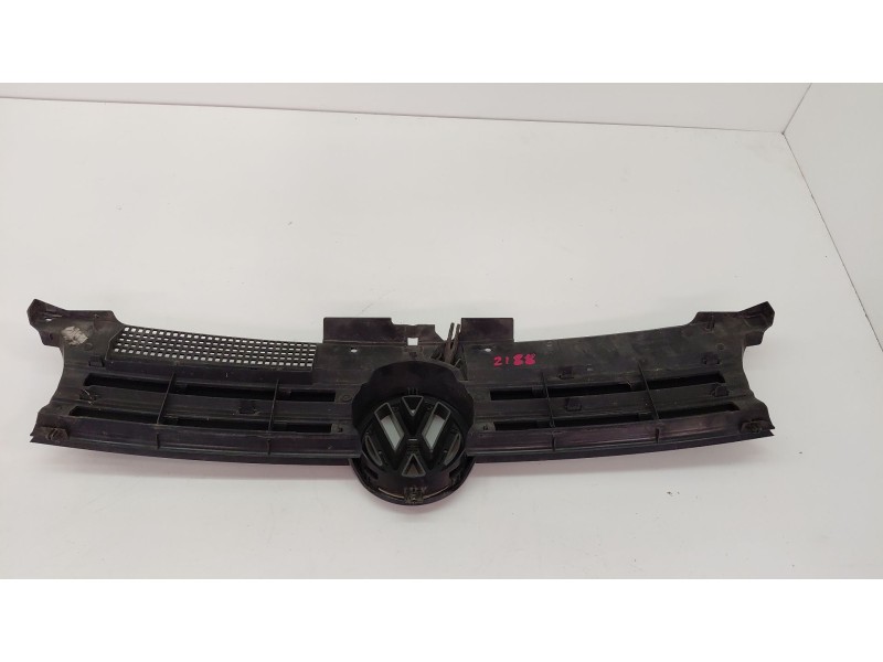 Recambio de calandra delantera de radiador para volkswagen golf iv (1j1) 1.6 referencia OEM IAM   
							