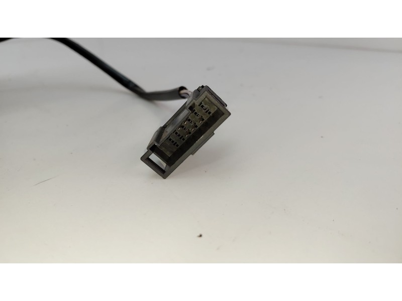 Recambio de retrovisor izquierdo para volkswagen golf iv (1j1) 1.6 referencia OEM IAM   
							