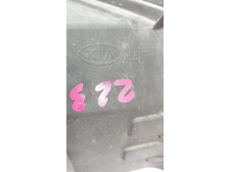 Recambio de faro antiniebla izquierdo para kia carens iv 1.7 crdi referencia OEM IAM 92201A4500  
							