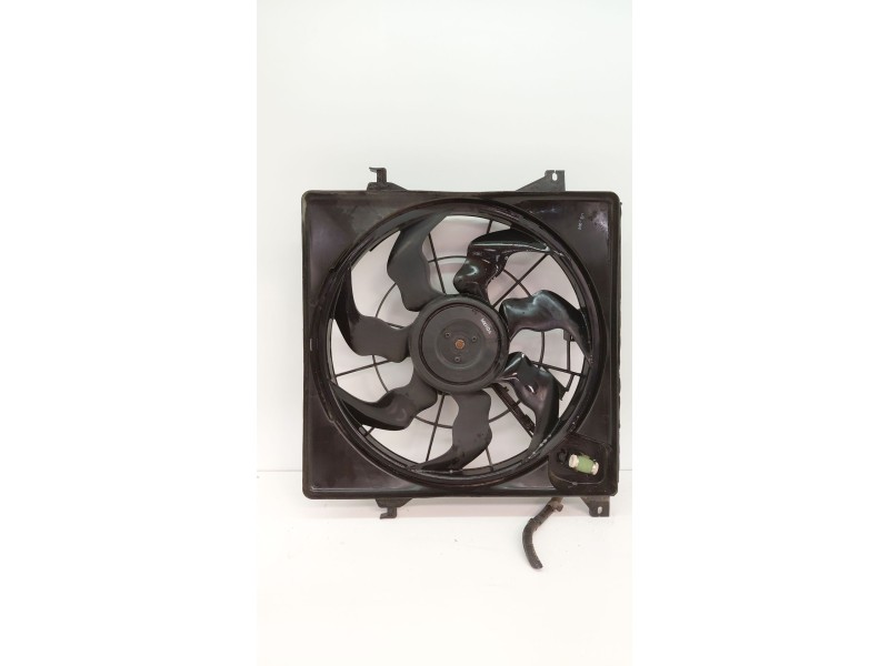 Recambio de electroventilador para kia carens iv 1.7 crdi referencia OEM IAM   