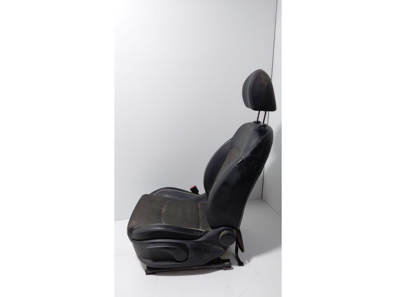 Recambio de asiento delantero izquierdo para kia xceed (cd) 1.5 t-gdi mhev referencia OEM IAM   
							