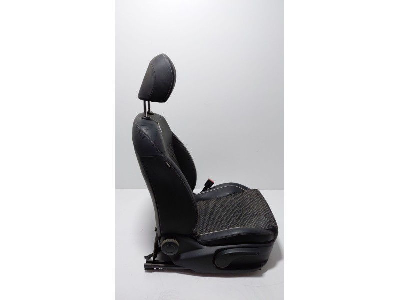 Recambio de asiento delantero derecho para kia xceed (cd) 1.5 t-gdi mhev referencia OEM IAM   
							