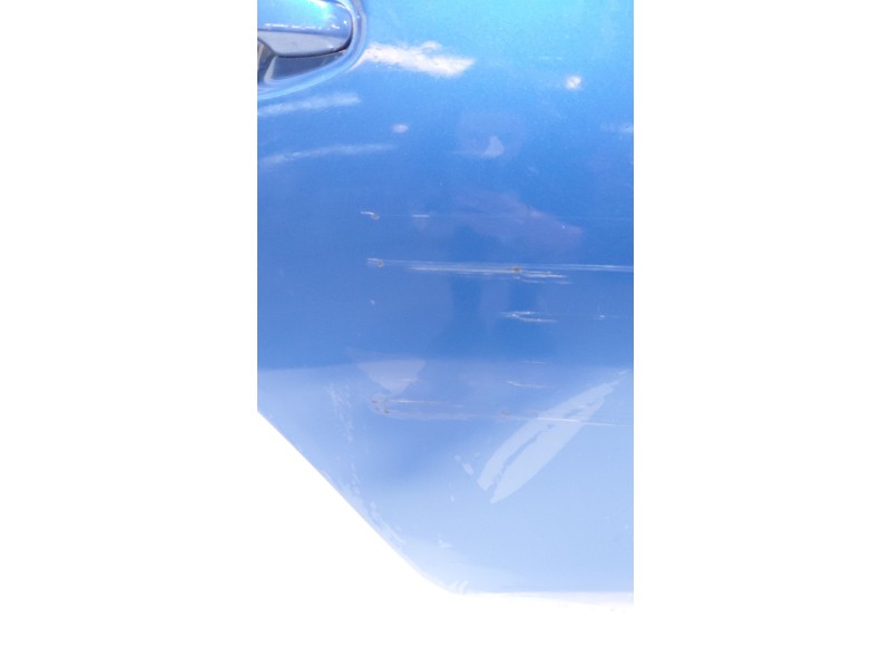 Recambio de puerta trasera derecha para toyota auris hybrid business referencia OEM IAM   
							