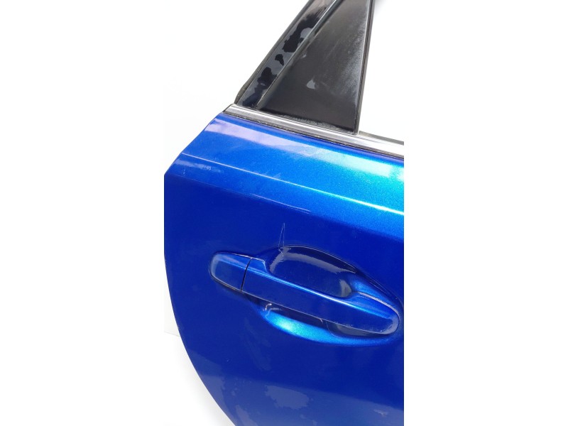 Recambio de puerta trasera derecha para toyota auris hybrid business referencia OEM IAM   
							