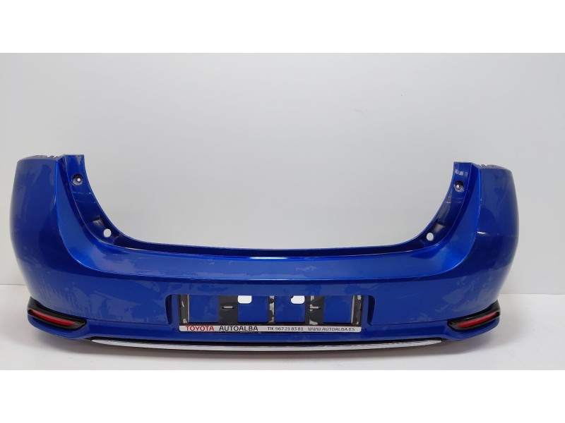 Recambio de paragolpes trasero para toyota auris hybrid business referencia OEM IAM   
							