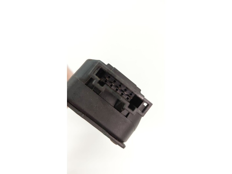 Recambio de cerradura maletero / porton para audi q5 (8r) 3.0 tdi 245 cv referencia OEM IAM 4F9827383E  
							